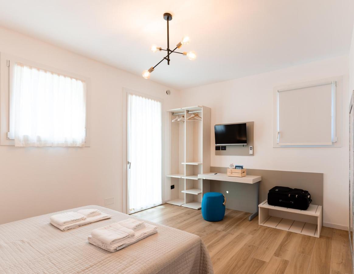 Tommyhouse Hotel Borso del Grappa Exterior photo